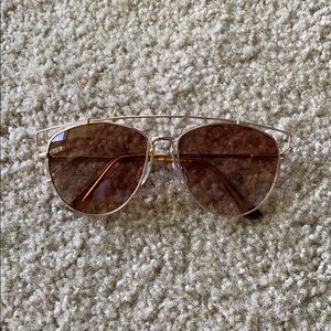 BOGO New Oversized Hold Aviator